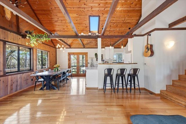 11403 Woodacre Rd, Grass Valley, CA 95949