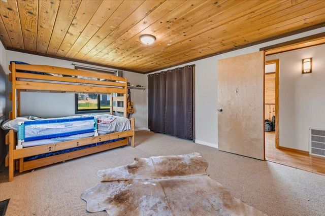 11403 Woodacre Rd, Grass Valley, CA 95949