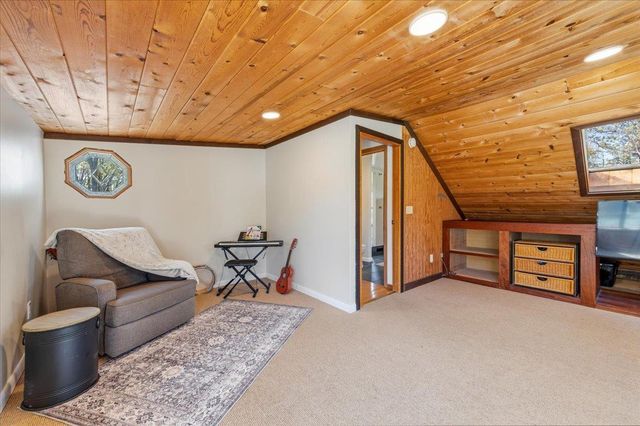 11403 Woodacre Rd, Grass Valley, CA 95949