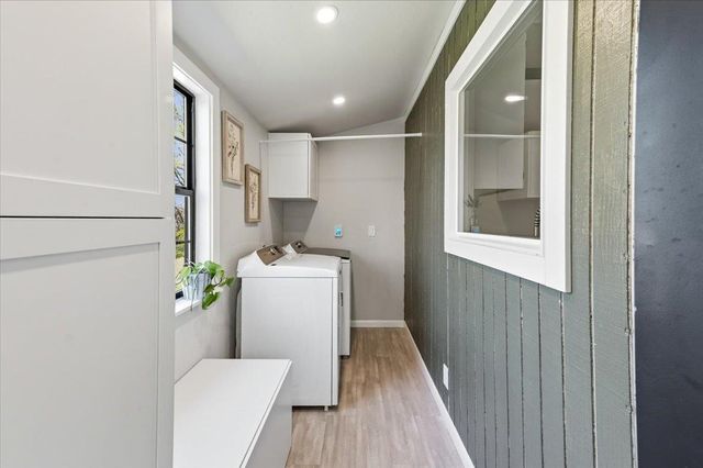 11403 Woodacre Rd, Grass Valley, CA 95949