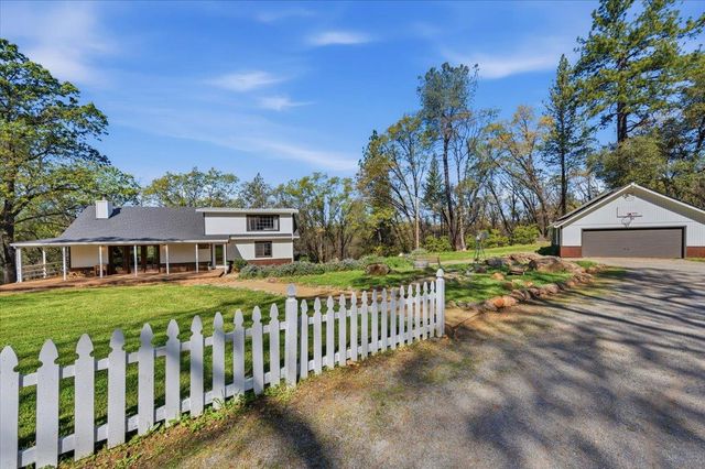 11403 Woodacre Rd, Grass Valley, CA 95949