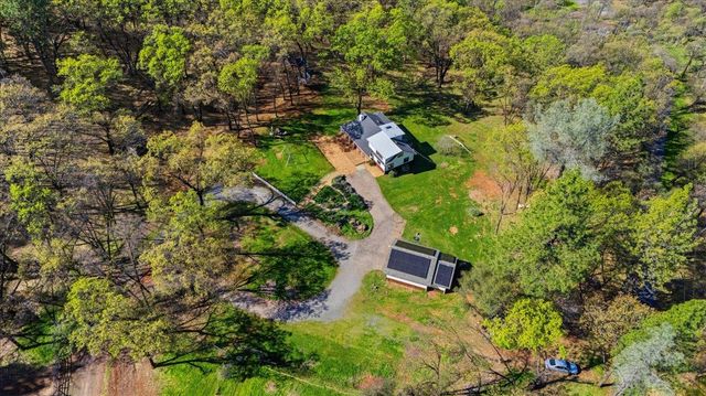 11403 Woodacre Rd, Grass Valley, CA 95949