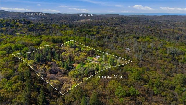 11403 Woodacre Rd, Grass Valley, CA 95949