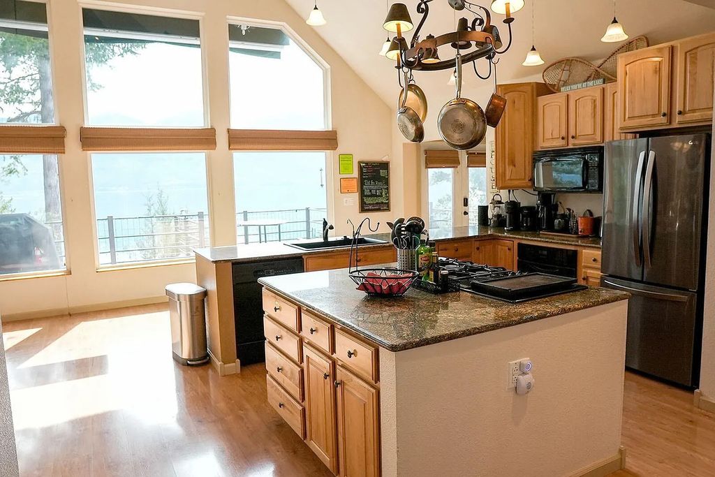 29034 Finley Point Lane, Polson, MT 59860 photo 7
