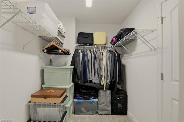 1481 Brockton Lane, Winston-salem, NC 27106