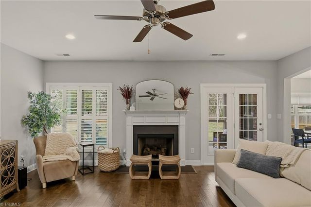 1481 Brockton Lane, Winston-salem, NC 27106