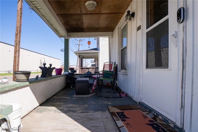 2204 Commerce Street, Wellsburg, WV 26070