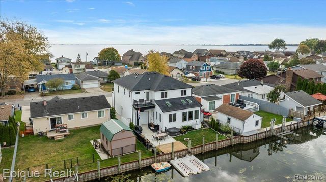 45951 Edgewater Street, New Baltimore, MI 48047