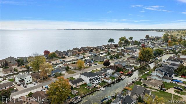 45951 Edgewater Street, New Baltimore, MI 48047