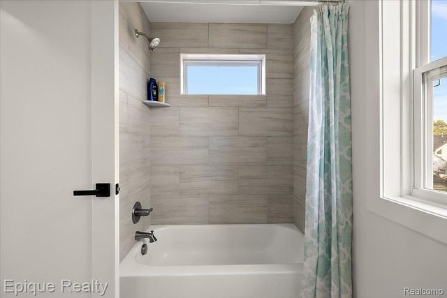 45951 Edgewater Street, New Baltimore, MI 48047