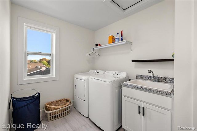 45951 Edgewater Street, New Baltimore, MI 48047