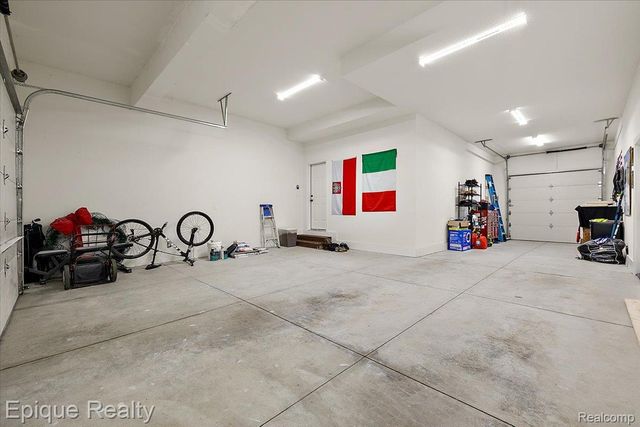 45951 Edgewater Street, New Baltimore, MI 48047