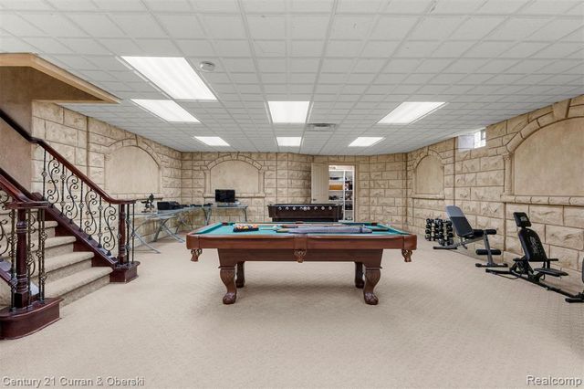 6318 Whitefield Street, Dearborn Heights, MI 48127