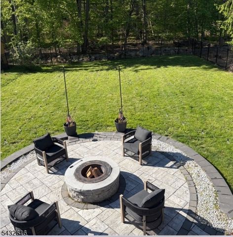 9 Apache Trl, Rockaway Twp., NJ 07866