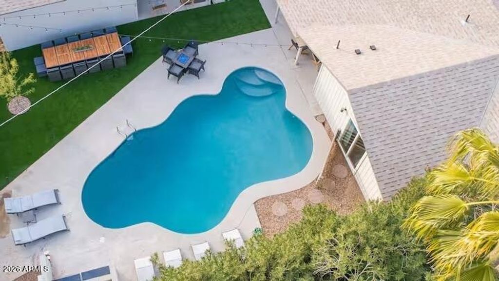 Image 25 of property listing at 6613 E VERNON Avenue, Scottsdale, AZ 85257