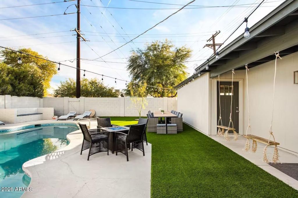 Image 31 of property listing at 6613 E VERNON Avenue, Scottsdale, AZ 85257