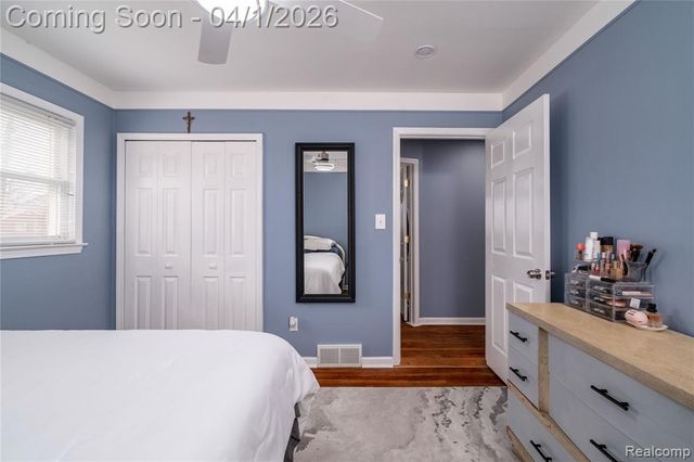 30789 Hathaway Street, Livonia, MI 48150