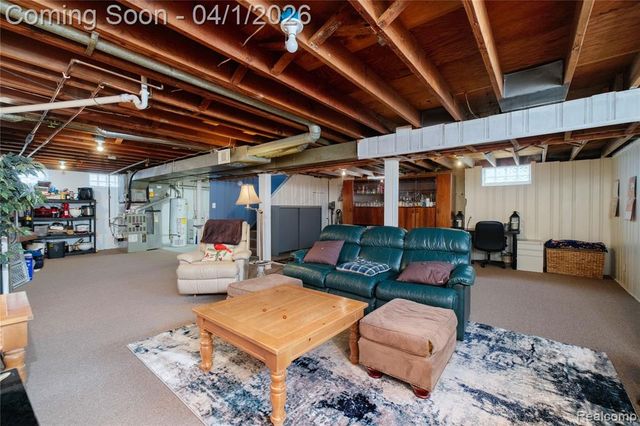 30789 Hathaway Street, Livonia, MI 48150