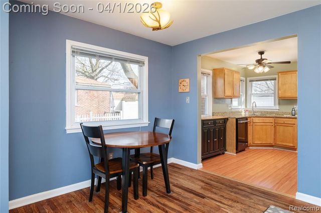 30789 Hathaway Street, Livonia, MI 48150