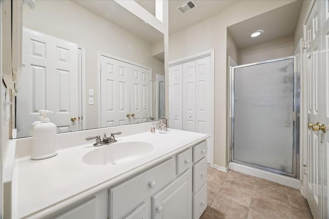 1534 Beaconshire Road, Houston, TX 77077