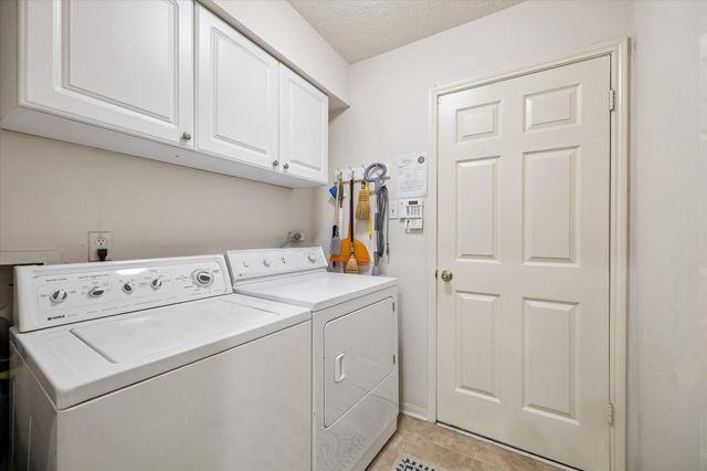 1534 Beaconshire Road, Houston, TX 77077