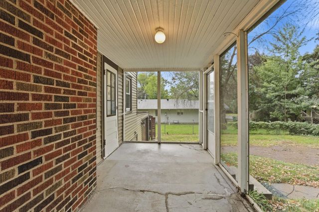 6728 W River Road, Brooklyn Center, MN 55430
