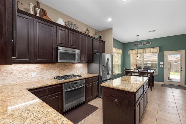 16307 Christopher Park Street, Hockley, TX 77447