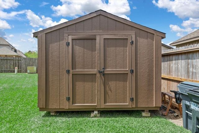 16307 Christopher Park Street, Hockley, TX 77447