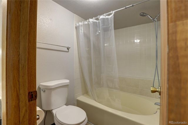 15594 E Arizona Avenue 106, Aurora, CO 80017