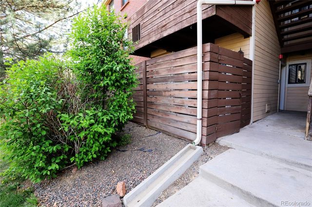 15594 E Arizona Avenue 106, Aurora, CO 80017