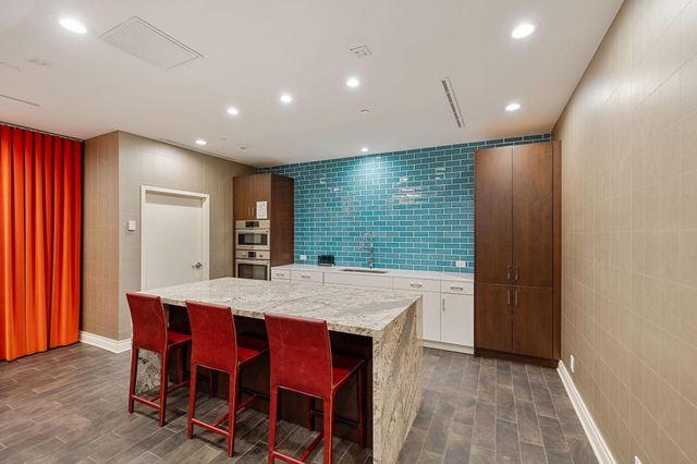 2001 Holcombe Boulevard 1801, Houston, TX 77030