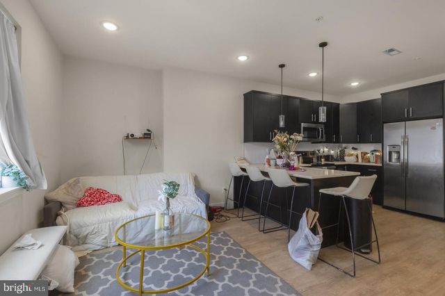 1944 N 8TH ST, Philadelphia, PA 19122