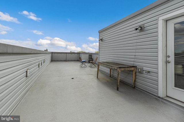 1944 N 8TH ST, Philadelphia, PA 19122