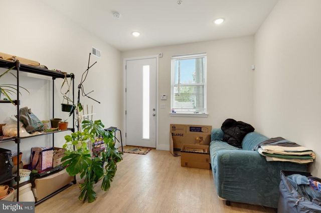 1944 N 8TH ST, Philadelphia, PA 19122