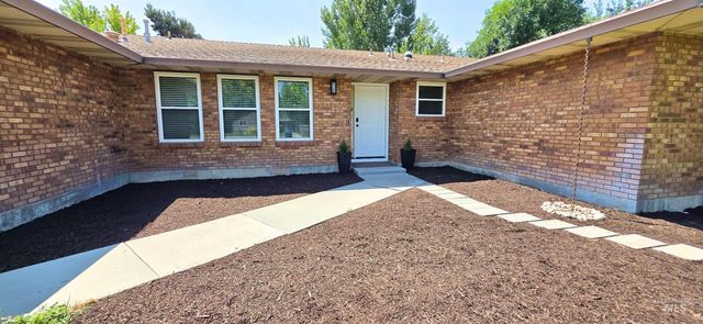 12225 W Lewis And Clark, Boise, ID 83713