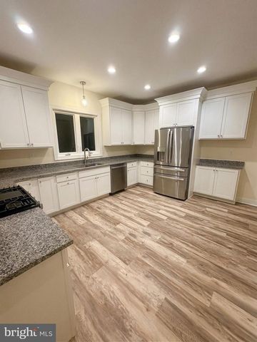 1300 GRANTLEY RD, York, PA 17403