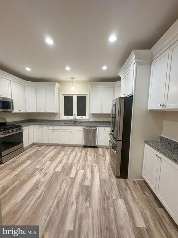 1300 GRANTLEY RD, York, PA 17403