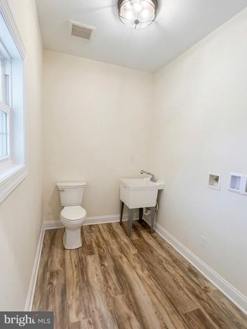 1300 GRANTLEY RD, York, PA 17403