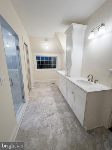 1300 GRANTLEY RD, York, PA 17403