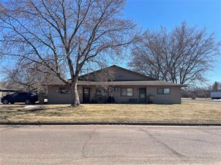 801 & 811 Whispering Pine Drive #801-817, Chippewa Falls, WI 54729