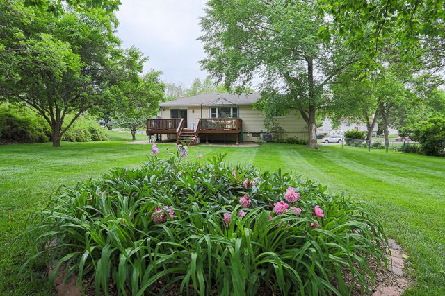 2556 VIRGINIA Street, Bellevue, NE 68147