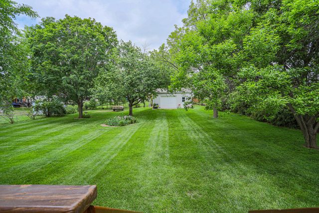 2556 VIRGINIA Street, Bellevue, NE 68147