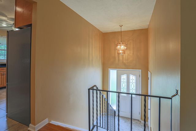 2556 VIRGINIA Street, Bellevue, NE 68147