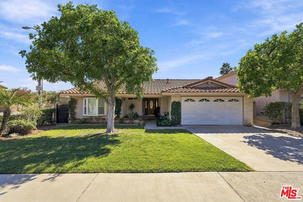 21404 Germain Street, Chatsworth, CA 91311