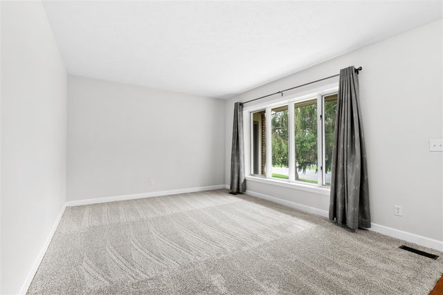 3630 Thornhill Avenue, Kalamazoo, MI 49004