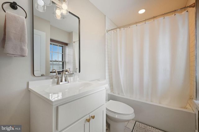 126 N PROVIDENCE RD, Media, PA 19063