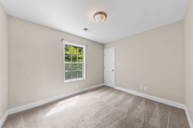 454 N Magnolia Dr, Clarksville, TN 37042