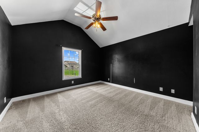 454 N Magnolia Dr, Clarksville, TN 37042