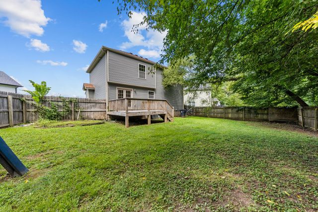 454 N Magnolia Dr, Clarksville, TN 37042