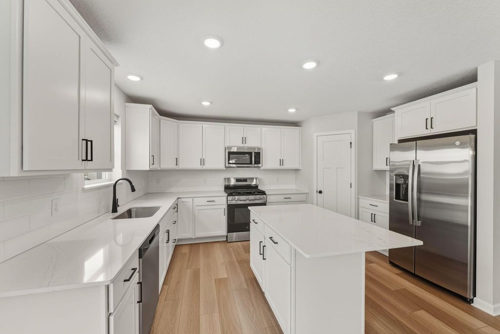 15817 73rd Court NE, Otsego, MN 55330